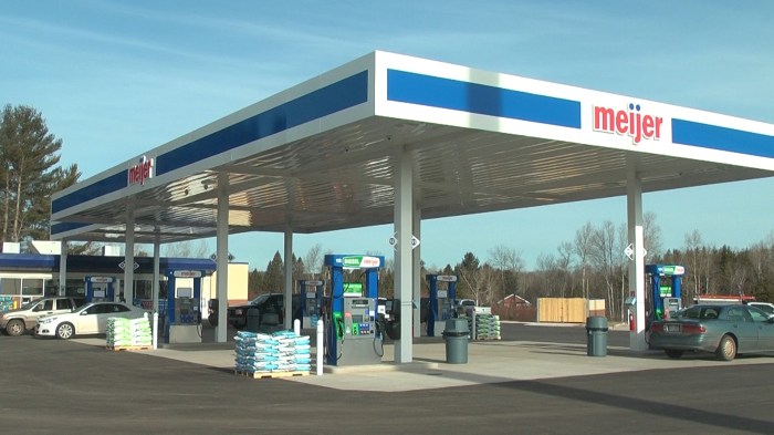 Gas station amoco stations back coming business old opening standard oil petrol american foxbusiness pumps owning will ultimate guide year Are gas stations open on new year's day
